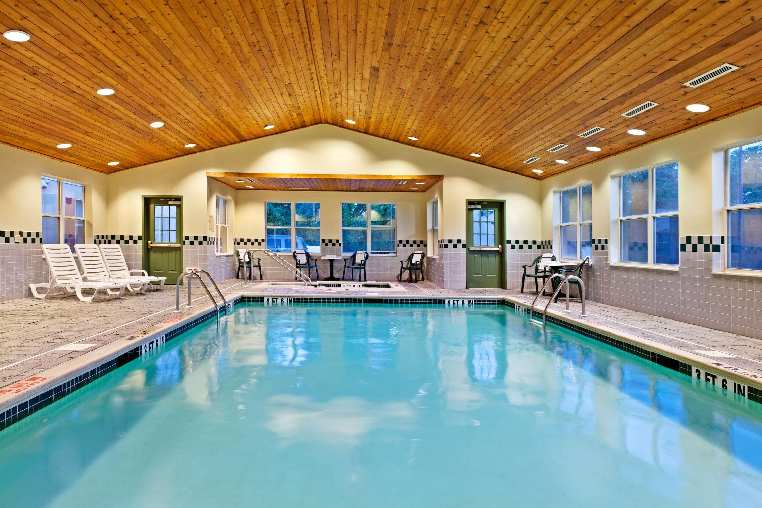 Country Inn & Suites By Radisson, Harrisburg Northeast - Hershey Facilities photo